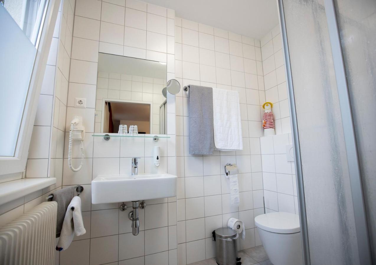 Hotel-Gasthof Martinek Baden Bagian luar foto